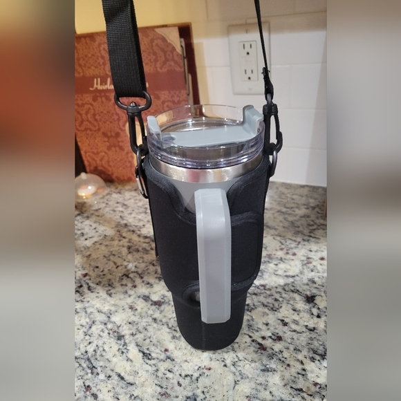 NIP tumbler sleeve - Picture 2 of 3